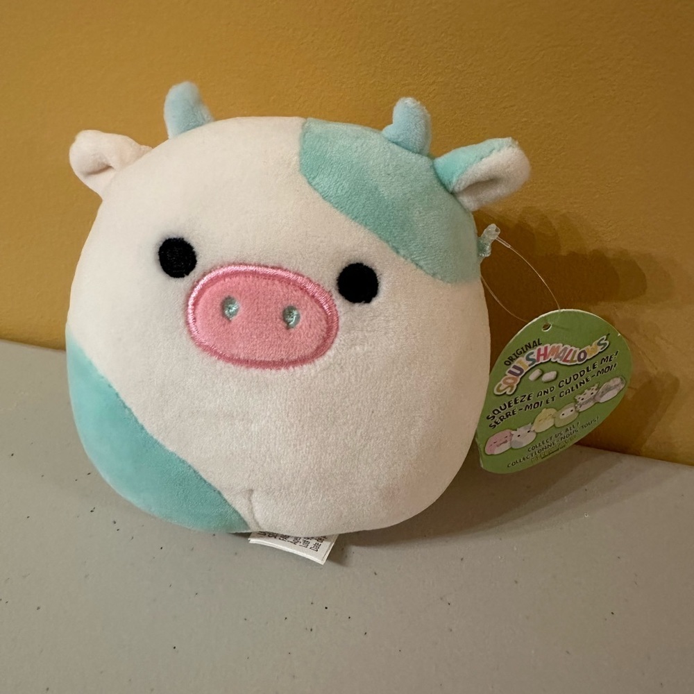 Nwt 5” Belana Squishmallow Cow